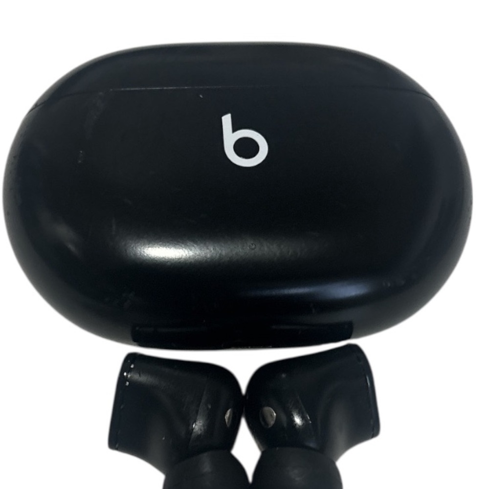 Beats by Dr. Dre - Beats Studio Buds